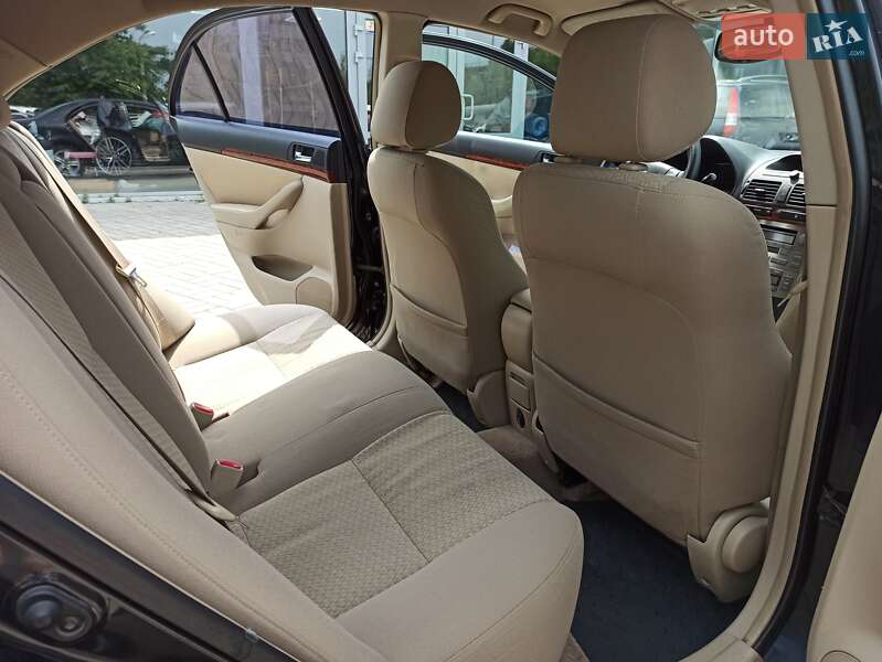 Седан Toyota Avensis 2004 в Днепре фото 12 Седан Toyota Avensis 2004 в Днепре