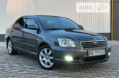 Седан Toyota Avensis 2005 в Новому Бузі