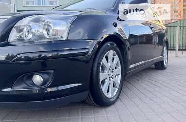 Универсал Toyota Avensis 2008 в 