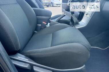 Универсал Toyota Avensis 2008 в 