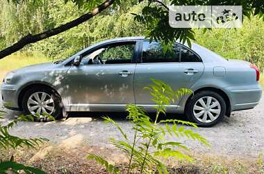 Седан Toyota Avensis 2008 в Киеве