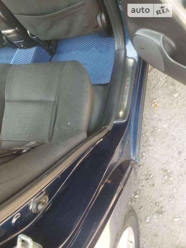 Универсал Toyota Avensis 2004 в Запорожье