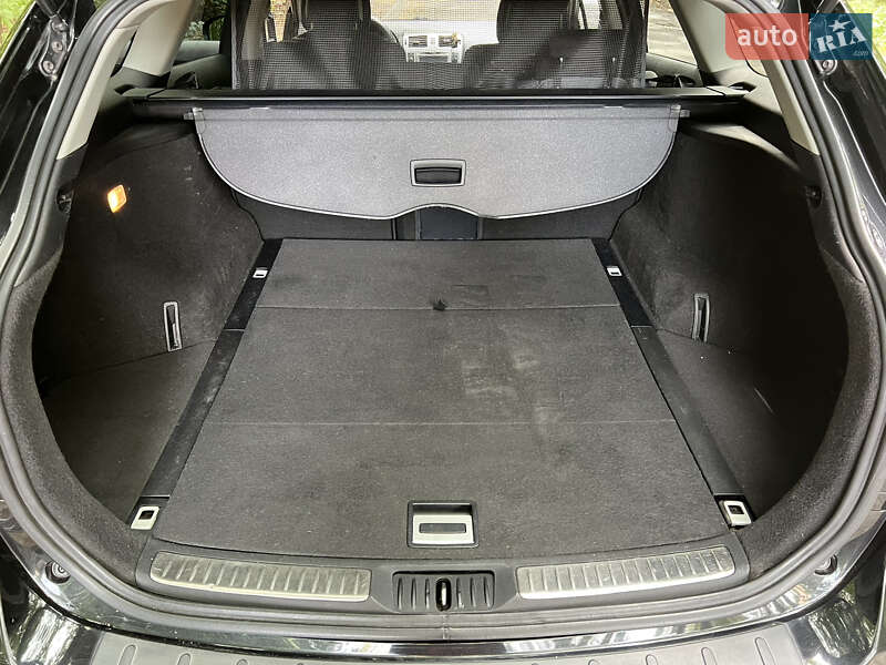 Универсал Toyota Avensis 2014 в Виннице