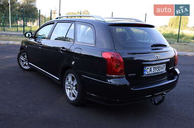 Универсал Toyota Avensis 2005 в Черкассах