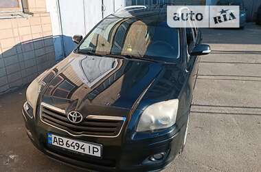 Універсал Toyota Avensis 2007 в Хмільнику