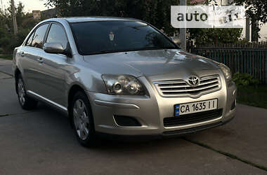 Седан Toyota Avensis 2007 в Золотоноші