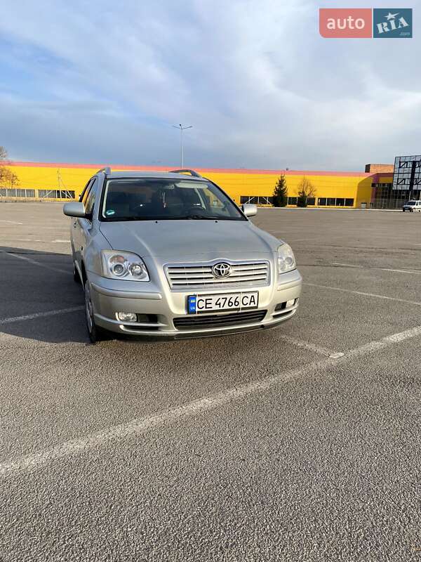 Універсал Toyota Avensis 2004 в 