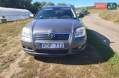 Універсал Toyota Avensis 2006 в Обухові