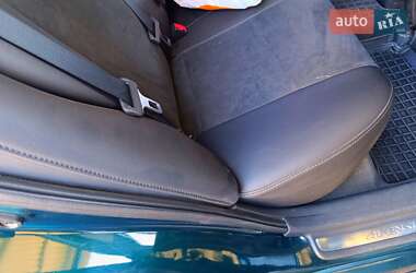 Седан Toyota Avensis 2004 в 