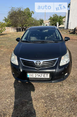 Универсал Toyota Avensis 2011 в Вознесенске