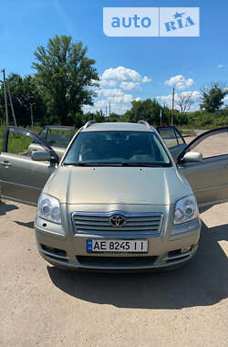 Универсал Toyota Avensis 2005 в Верхнеднепровске