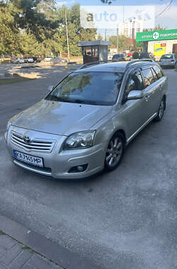 Універсал Toyota Avensis 2006 в Броварах