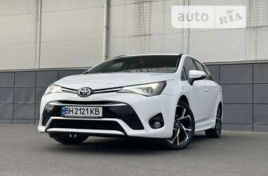 Універсал Toyota Avensis 2016 в Одесі