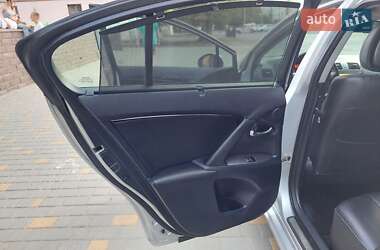 Седан Toyota Avensis 2009 в Одессе