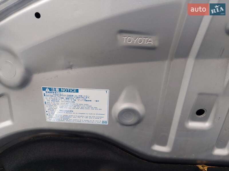 Седан Toyota Avensis 2009 в Одесі