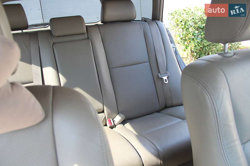 Универсал Toyota Avensis 2008 в Киеве