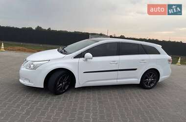 Універсал Toyota Avensis 2011 в 