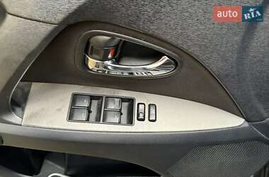 Универсал Toyota Avensis 2011 в Житомире