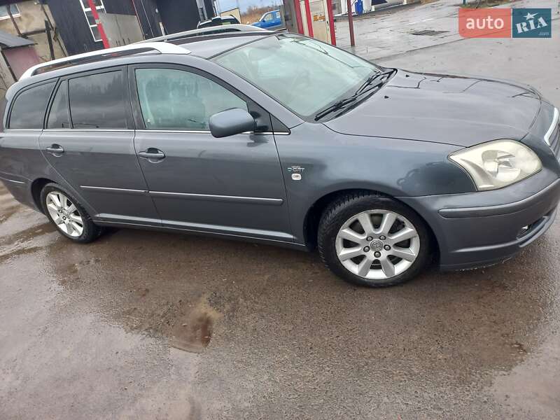 Універсал Toyota Avensis 2005 в Буську