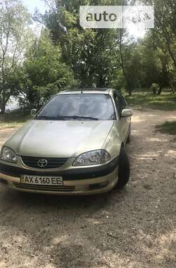 Седан Toyota Avensis 2002 в Белгороде-Днестровском