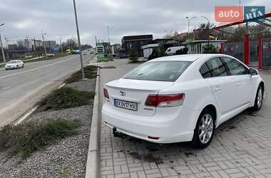 Седан Toyota Avensis 2009 в Хмельницькому