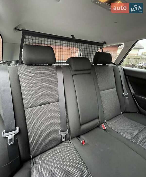 Универсал Toyota Avensis 2006 в Житомире фото 9 Универсал Toyota Avensis 2006 в Житомире