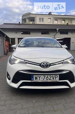 Седан Toyota Avensis 2016 в Краматорске