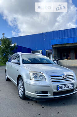 Універсал Toyota Avensis 2003 в Одесі