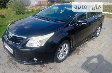 Універсал Toyota Avensis 2010 в Горохові