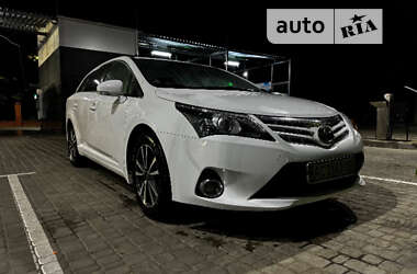 Универсал Toyota Avensis 2013 в Луцке