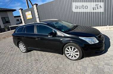 Универсал Toyota Avensis 2009 в Селище