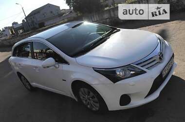 Универсал Toyota Avensis 2012 в Чернигове