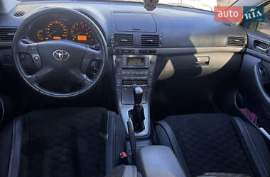 Седан Toyota Avensis 2006 в Хмельницком