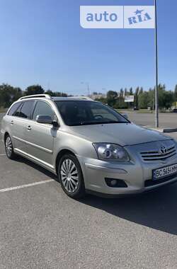 Универсал Toyota Avensis 2007 в Самборе