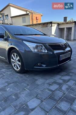 Седан Toyota Avensis 2009 в Днепре