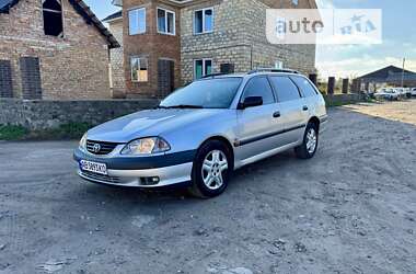 Універсал Toyota Avensis 2001 в Жмеринці