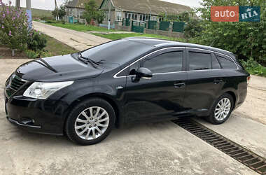 Универсал Toyota Avensis 2010 в 