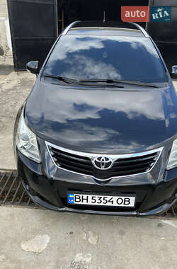 Универсал Toyota Avensis 2010 в 