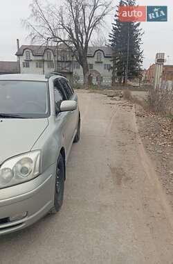 Универсал Toyota Avensis 2004 в Баре