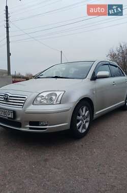 Седан Toyota Avensis 2004 в Прилуках