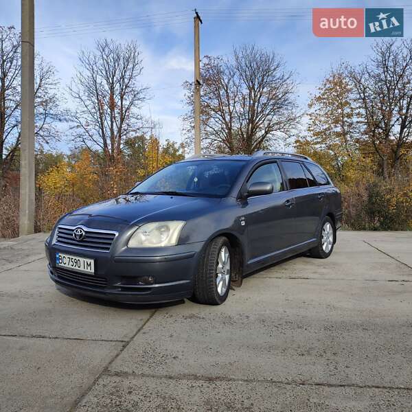 Універсал Toyota Avensis 2005 в Стрию
