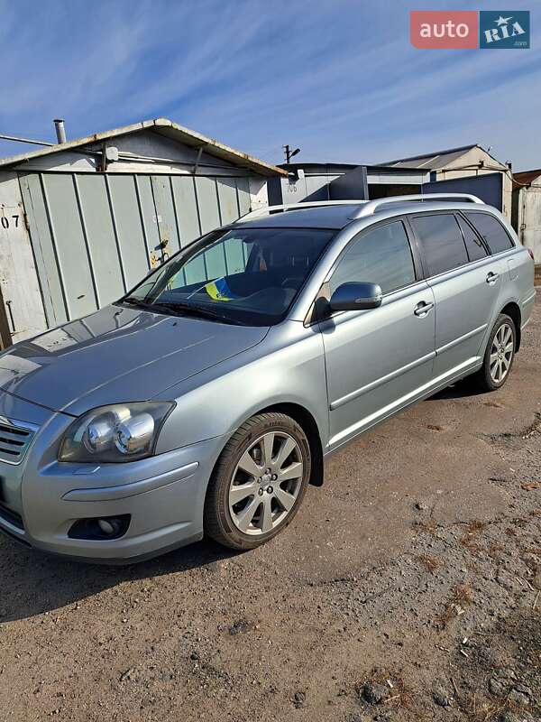 Toyota Avensis 2008