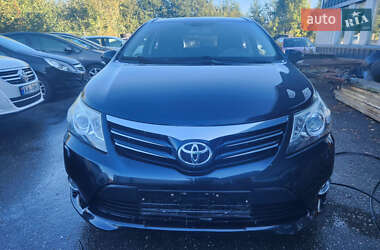 Универсал Toyota Avensis 2012 в Ровно