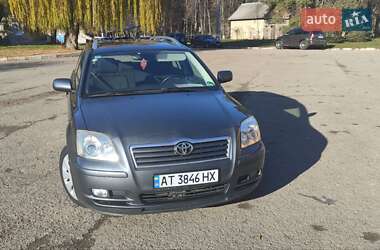 Універсал Toyota Avensis 2005 в Івано-Франківську