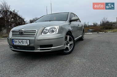 Седан Toyota Avensis 2003 в Болграді