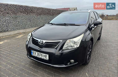 Універсал Toyota Avensis 2009 в Житомирі