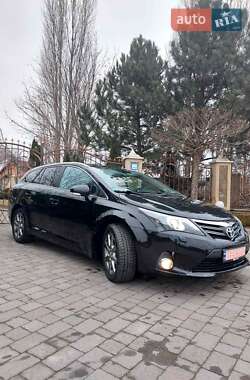 Універсал Toyota Avensis 2012 в Сарнах