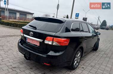 Універсал Toyota Avensis 2012 в Сарнах