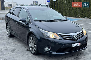 Универсал Toyota Avensis 2013 в Луцке