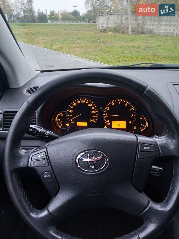 Універсал Toyota Avensis 2007 в Кореці